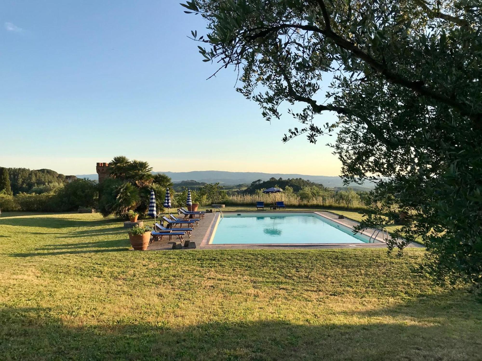 Agriturismo La Palazzina Палая Экстерьер фото